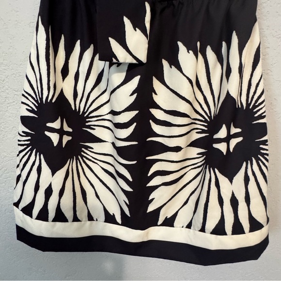 Women's Black and Cream Tropical Halter Mini Cutout Dress - Picture 6 of 8
